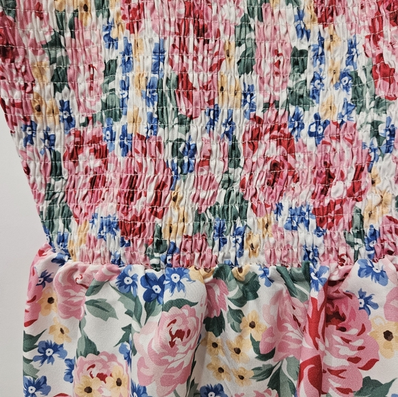 SHIEN Woman's Blouse Size M floral print. - Picture 2 of 10
